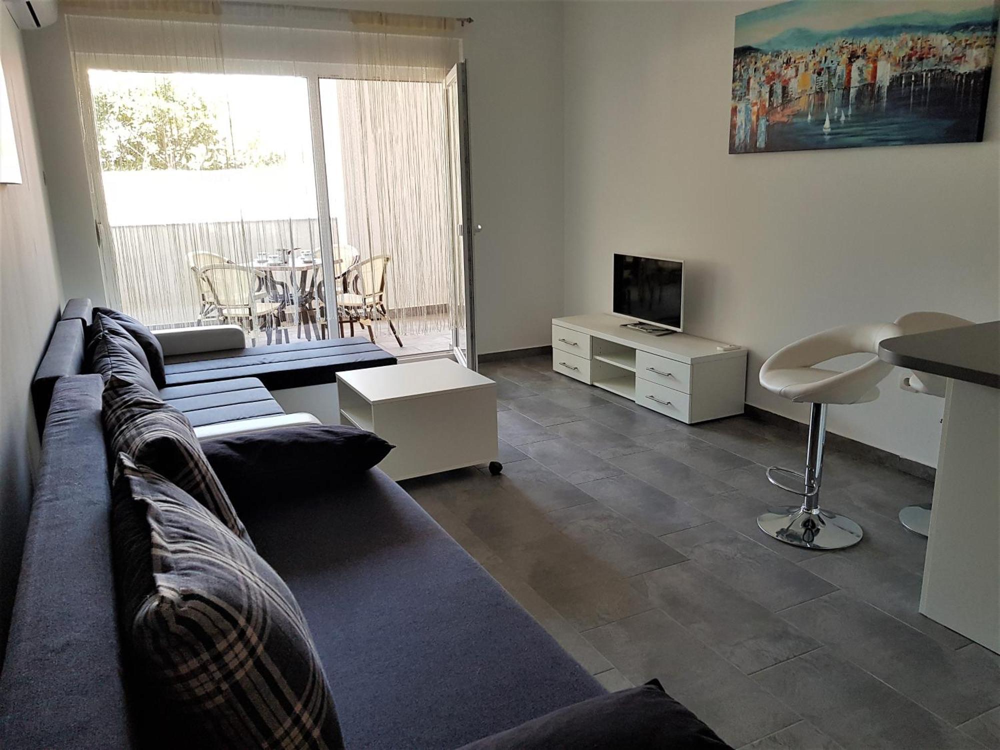 Summer Holiday Apartments Novalja Pokoj fotografie