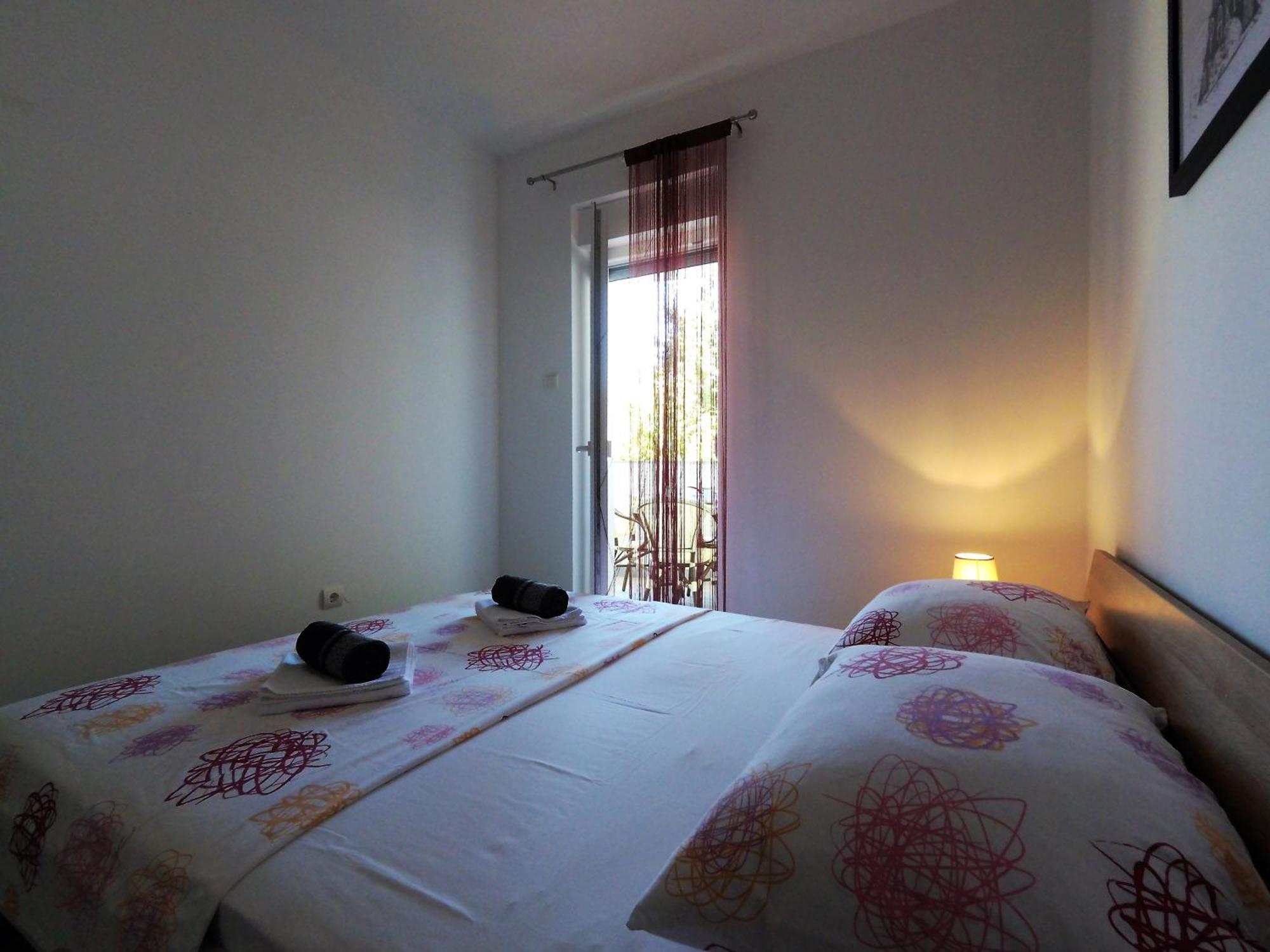 Summer Holiday Apartments Novalja Pokoj fotografie